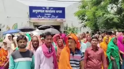 बगहा: बगहा में अंचल के खिलाफ ग्रामीण हुए गोलबंद, स्कूल की भूमि का पट्टा काटने का आरोप #jansamasya