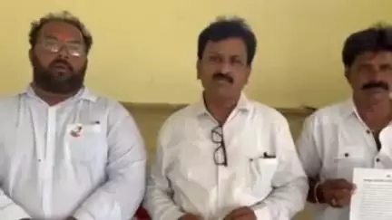 గూడూరులో వాలంటీర్లకు సభ్యత్వ కిట్లను పంపిణీ