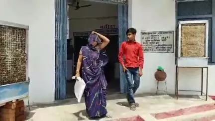 राजनगर: रेलवे ठेकेदारों ने उजाड़ा किसान का खेत, न्याय के लिए दर-दर भटक रहा है परिवार