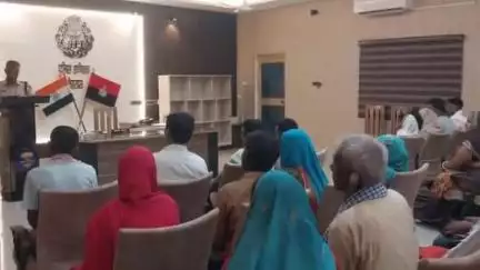 डेहरी: पुलिस अधीक्षक रोशन कुमार ने डेहरी में आमजनों से मुलाकात की, समस्याओं के समाधान का दिया आश्वासन