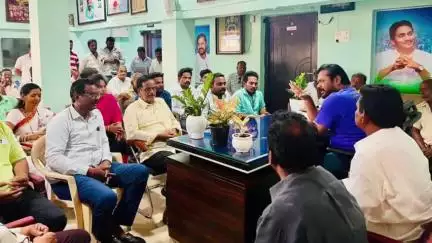ఎస్ అన్నవరం..జిల్లావ్యాప్తంగా ఈ నెల నాలుగో తేదీన వెన్నుపోటు దినోత్సవం నిర్వహిస్తున్నాం..మాజీమంత్రి దాడిశెట్టి రాజా