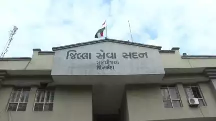 તિલકવાડા: તિલકવાડા તાલુકા સહિત નર્મદા જિલ્લામાં ચૂંટણી પ્રચાર માટે ઉપયોગમાં લેવાના વાહનોની નોંધણી કરાવવા અંગે જાહેરનામું પ્રસિદ્ધ
