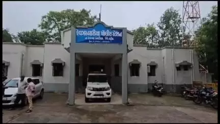 દેવગઢબારીયા: દેવગઢ બારીયા પોલીસ સ્ટેશન ખાતે શાંતિ સમિતિની મીટીંગ યોજાઇ હતી