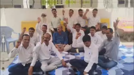 नीम का थाना: नीमकाथाना में वकीलों का विरोध प्रदर्शन जारी, जिला और सीकर संभाग बहाली की मांग