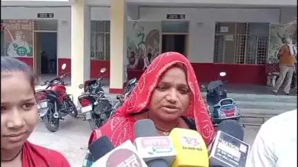 मऊरानीपुर: विधवा महिला ने ससुराल पक्ष द्वारा प्रताड़ित किए जाने की शिकायत थाने में दी प्रार्थना पत्र
