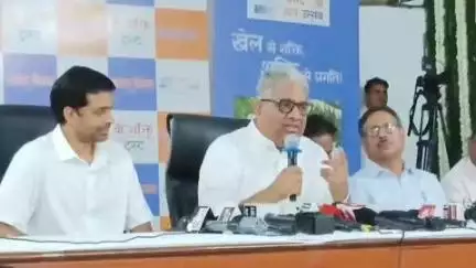अलवर: अलवर के एलआईईटी कॉलेज कैंपस में केंद्रीय मंत्री भूपेंद्र यादव ने प्रेसवार्ता कर समर कैंप की दी जानकारी
