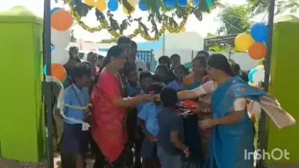 ಬಂಗಾರಪೇಟೆ: ಎಂ.ಕೊತ್ತೂರು ಗ್ರಾಮದ ಸರ್ಕಾರಿ ಹಿರಿಯ ಪ್ರಾಥಮಿಕ ಶಾಲೆಗೆ ಮಕ್ಕಳನ್ನು ಬರಮಾಡಿಕೊಂಡ ಬಿಇಒ ಅನಿತಾ