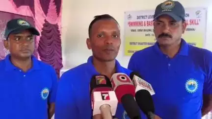 ବାରିପଦା ମ୍ୟୁନିସିପାଲଟି: ଓଡ୍ରାଫ୍ ବିଲ୍ଡିଂରେ ସ୍ଵତନ୍ତ୍ର ସନ୍ତରଣ ପ୍ରଶିକ୍ଷଣ ଶିବିର ଅନୁଷ୍ଠିତ, ପ୍ରଶିକ୍ଷକ ତଥା ଓଡ୍ରାଫ ଟିମ କର୍ମଚାରୀ ଦେଲେ ପ୍ରତିକ୍ରିୟା