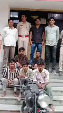 अलवर: कोतवाली थाना पुलिस ने लूट, चोरी और नकबजनी के मामलों में सक्रिय शातिर गैंग का किया पर्दाफाश