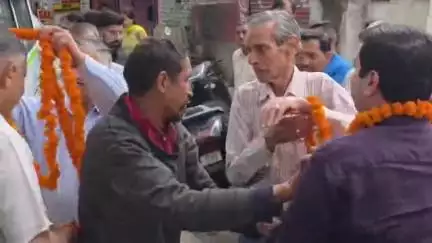 कांगड़ा: कांगडा के ऐतिहासिक तीन दिवसीय बाबा वीरभद्र मेले का शुभारंभ प्रदेश बास्केटबाल संघ के महासचिव मुनीष शर्मा ने किया