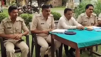 चंदनकियारी: भोजूडीह और चंदनकियारी थाना में बकरीद पर्व को लेकर बैठक, ग्रामीणों से गलत सूचना न देने की अपील