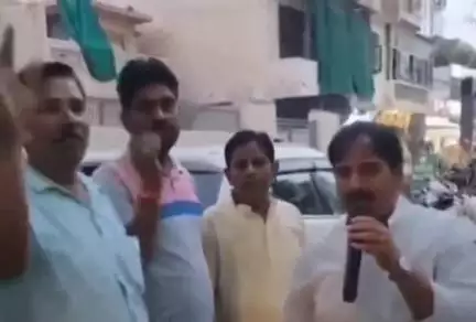 तानसेन: बिजली कटौती को लेकर कांग्रेस नेताओं ने ग्वालियर 15 विधानसभा में की नारेबाजी