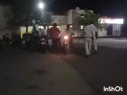 बल्देवगढ़: ग्राम खुड़न में दो लोगों ने एक महिला के साथ की मारपीट, पीड़िता ने थाने में रिपोर्ट कराई दर्ज