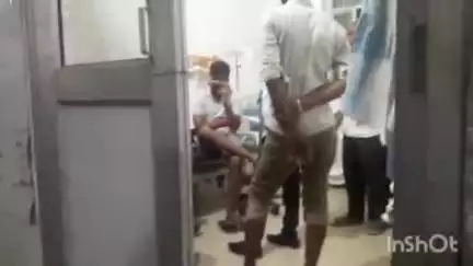 भाटपार रानी: पोखारभिंडा गांव में एक युवक को सांप ने काटा, देवरिया मेडिकल कॉलेज में उपचार जारी