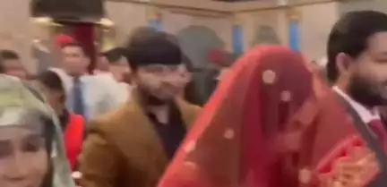 पटना ग्रामीण: पटना में रिसेप्शन के दौरान फिर से खेल गए खान सर, घूंघट में ही छिपा रहा दुल्हन का चेहरा, एक बार भी नहीं उठा घुंघट