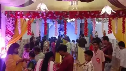 चक्रधरपुर: लोको कॉलोनी में माता शीतला पूजा के छठे दिन श्रद्धालुओं की उमड़ी भीड़