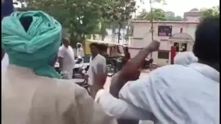 सहारनपुर: थाना सदर बाजार पुलिस ने महिला थाने के बाहर मारपीट के मामले में 17 लोगों पर दर्ज किया मुकदमा