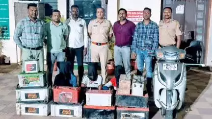 अमरावती: एसटी कार्यशाळेतील बॅटरी चोरीप्रकरणी पारधी टोळीच्या तिघांना अटक; ६ बॅटऱ्या व दुचाकीसह ७७ हजार ८०० रुपयांचा ऐवज जप्त