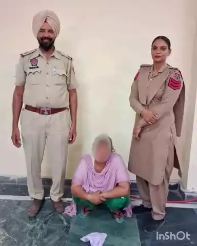 ਸੰਗਰੂਰ: ਥਾਣਾ ਸਦਰ ਧੂਰੀ ਦੀ ਪੁਲਿਸ ਵੱਲੋਂ ਇੱਕ ਮਹਿਲਾ ਨੂੰ ਗ੍ਰਿਫ਼ਤਾਰ ਕਰਕੇ ਨਸ਼ੀਲੀਆਂ ਗੋਲੀਆਂ ਕੀਤੀਆਂ ਬਰਾਮਦ