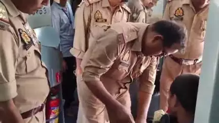 मछलीशहर: जंघई जंक्शन पर काशी एक्सप्रेस में बम की मिली सूचना, 3 घंटे खड़ी रही ट्रेन