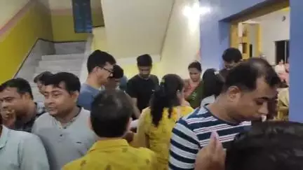 নাকাশিপাড়া: দেশবন্ধু স্মৃতি পাঠাগারের বার্ষিক সাধারণ সভা ২০২৫ এর সদস্য ও সদস্যাদের নিয়ে বেথুয়াডহরিতে