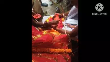 पदमा: पदमा के दाऊजीनगर में चलती मोटरसाइकिल से गिरी महिला, रिम्स में तोड़ा दम