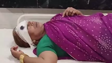 महाराजगंज: मटिहरवा में पारिवारिक विवाद के दौरान देवर ने भाभी को पीटा, भाभी को जिला अस्पताल में भर्ती कराया गया