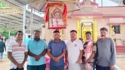 નાંદોદ: નાંદોદના રાજપીપલા ખાતેથી મહાદેવના ભક્તો અમરનાથ જવા રવાના થયા.અમરનાથદેવસ્થાન