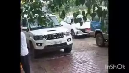रायपुर: पुलिस की लापरवाही, बिना शिनाख्त शव को दफनाया, अब खोदकर निकाला और परिजनों को सौंपा, उरला में सड़क हादसे में मौत