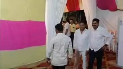 खंडवा नगर: खंडवा सांसद ज्ञानेश्वर पाटिल ने देर रात खंडवा पहुंचकर मुख्यमंत्री के कार्यक्रम की तैयारियों का जायजा लिया