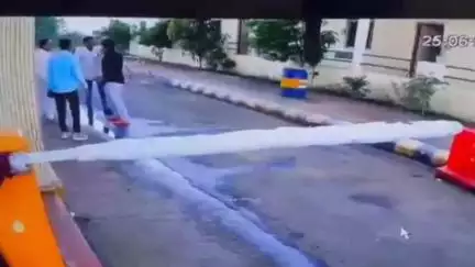 मंदसौर: खेरखेड़ा टोल प्लाजा पर मारपीट मामले में दोनों पक्षों का समझौता, नहीं चाहते कोई कार्रवाई