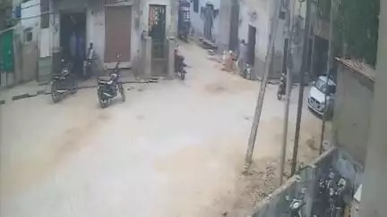 नसीराबाद: नसीराबाद में दिनदहाड़े बकरा चोरी, Swift कार सवार बदमाश फरार, नसीराबाद सिटी थाना अंतर्गत घटना