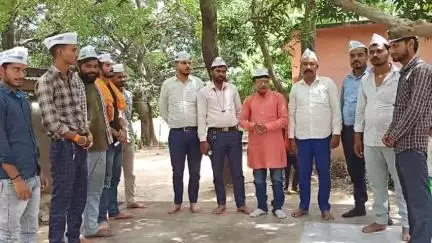 आम आदमी पार्टी जमुई जिला अध्यक्ष राजकुमार के नेतृत्व में सोनो प्रखंड  कमेटी की सर्वसम्मति से पुनर्गठन किया गया जिसमें 10 लोगों की कमेटी का निर्माण किया गया |