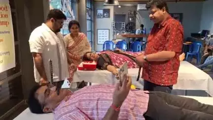 ସୋନପୁର: ବିବାହ ବାର୍ଷିକିରେ ଝିଙ୍କିଠାରେ ରକ୍ତ ଦାନ ଶିବିର।