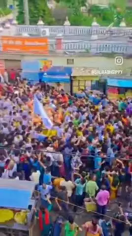 कल बेगूसराय में हुए ऐतिहासिक पहली बार जगन्नाथ यात्रा में भगवान के रस्सी को खींचे बालों की भीड़❤️♥️🌼🌼💜💜♥️♥️😊😊😊😊