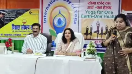 अकबरपुर: माती में वामा सारथी के तत्वावधान में धार्मिक, सांस्कृतिक व योगाभ्यास कार्यक्रम का हुआ आयोजन, पुलिस अधीक्षक हुए शामिल