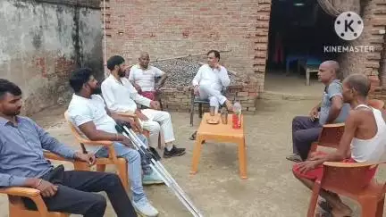 पट्टी: ग्राम हरीपुर बरदैता में अरविंद पटेल के पिताजी के  निधन एवं ग्राम हरिपुर में अनिल रावत की माताजी के निधन पर घर पहुंचकर जताई शोक संवेदना।