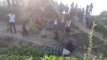 सिमरी बख्तियारपुर: परसबन्नी गांव में शौच करते समय वृद्ध को लगा करंट, हुई मौत