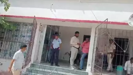 पुपरी: प्रखंड कार्यालय में उपचुनाव की मतगणना संपन्न, सुरसंड नगर पंचायत वार्ड 11 से पवित्री देवी जीतीं