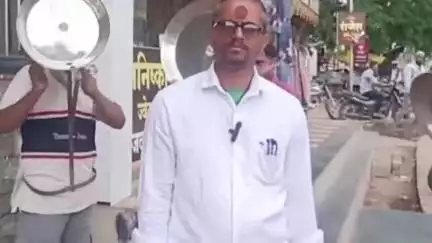 गेवराई: नगर परिषद समोर थाळीनाद आंदोलन