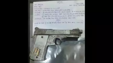 इंदौर: भंवरकुआ क्षेत्र में अवैध पिस्टल के साथ घूम रहे एक बदमाश को पुलिस ने किया गिरफ्तार