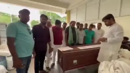 कोचाधामन: सऊदी अरब में तेघरिया निवासी की संदेहास्पद मौत, शव पैतृक गांव पहुंचा