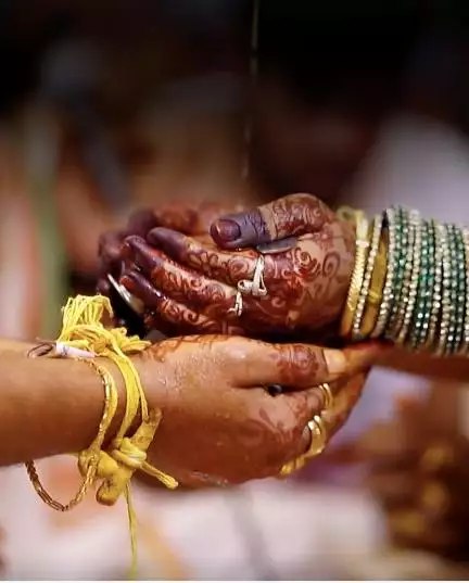 700 साल पुरानी परंपरा! बिहार के इस शहर में सजता है 'दूल्हों का बाज़ार'