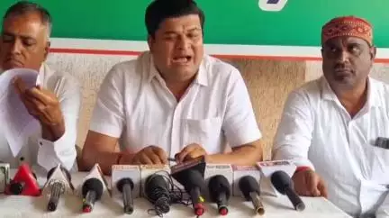 सीहोर नगर: कांग्रेस प्रदेश अध्यक्ष जीतू पटवारी पर FIR को लेकर जिला कांग्रेस कार्यालय में प्रेस वार्ता, सरकार पर बोला हमला