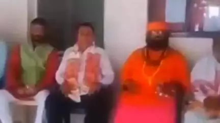 बैहर: बैहर में स्वामी स्वदेशानंद ब्रह्मगिरि महाराज की उपस्थिति में नरेन्द्र मोदी विचार मंच के राष्ट्रीय उपाध्यक्ष का भव्य...