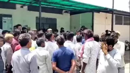 चित्तौड़गढ़: बराड़ा रोड पर बोलेरो ने बाइक को मारी टक्कर, एक महिला की मौत व 2 जने हुए घायल