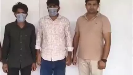 खुर्जा: गांव जहाजपुर के पास प्रायोजित कैन्टर चोरी की घटना में शामिल दो अभियुक्तों को खुर्जा देहात पुलिस ने किया गिरफ्तार