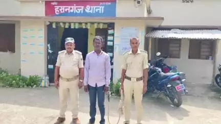 हसनगंज: नायक टोला कालसर से पुलिस ने 35 लीटर शराब के साथ एक तस्कर को किया गिरफ्तार, भेजा जेल