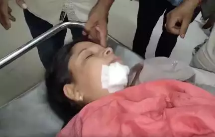 बिहार के भागलपुर में पति ने पत्नी को 8 बार चाकू से मारा, दूसरी शादी करने के लिए हत्या की कोशिश का आरोप