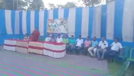কুমারগ্রাম: ২১ জুলাই শহিদ দিবসের সমাবেশকে সামনে রেখে বারবিশার দক্ষিণ রামপুরে তৃণমূলের পথসভা
